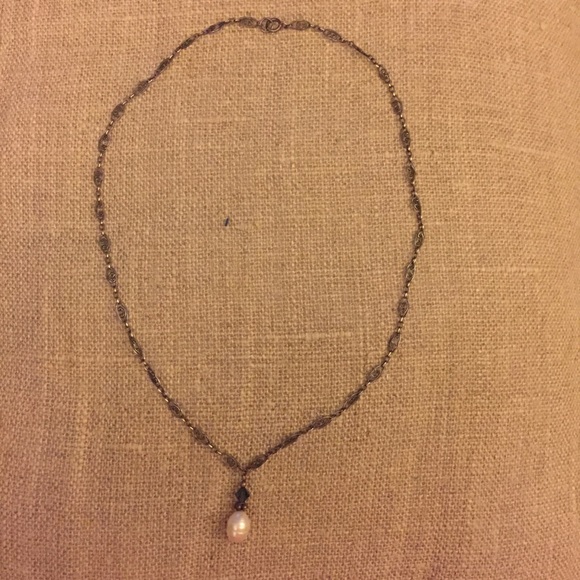 SALE Silver and freshwater pearl necklace/earrings - Picture 4 of 6